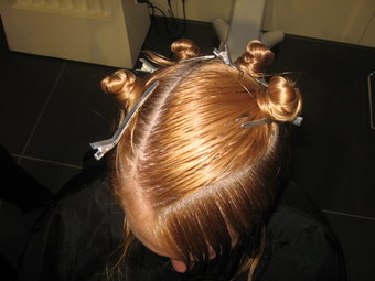 Беспалова Оксана на курсах по стрижкам Vidal Sassoon.